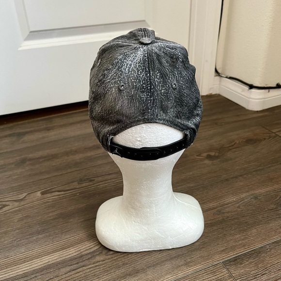 Black and Gray Cap with Logo - Picture 3 of 10